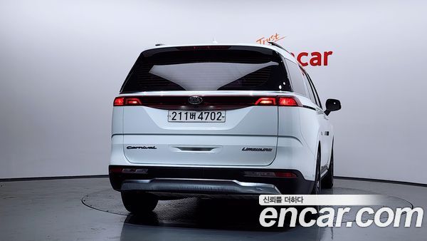 Kia Carnival 2021, фото 4