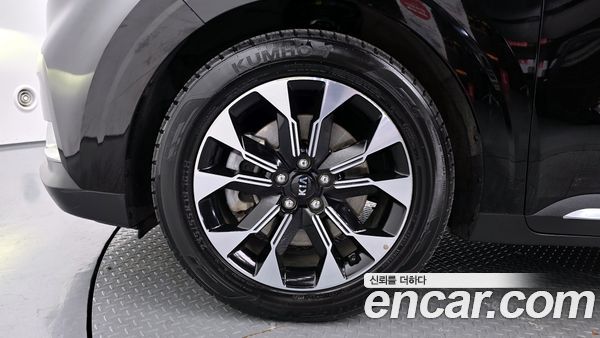 Kia Carnival 2021, фото 5