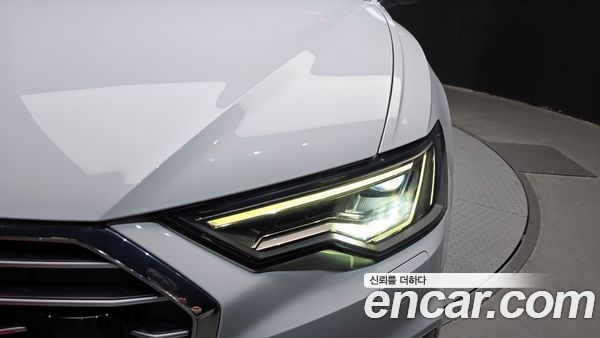 Audi A6 2021, фото 8