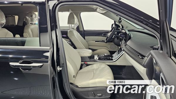 Kia Carnival 2021, фото 17