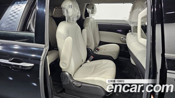 Kia Carnival 2021, фото 16