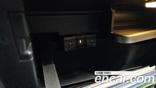Mercedes-Benz GLB 2023, фото 31