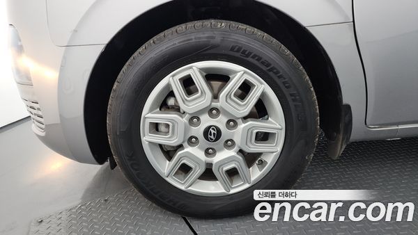 Hyundai Staria 2025, фото 5