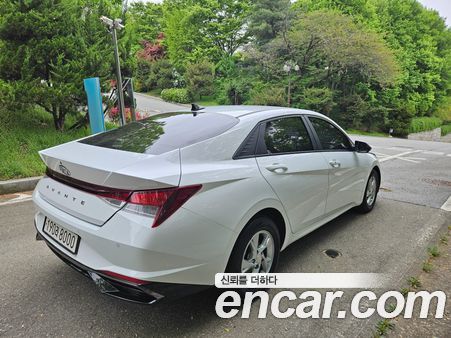Hyundai Elantra 2021, фото 5