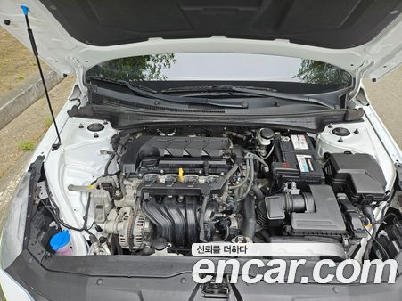 Hyundai Elantra 2021, фото 14