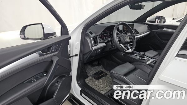 Audi Q5 2020, фото 13