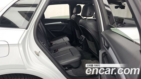 Audi Q5 2020, фото 18