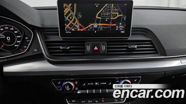 Audi Q5 2020, фото 20