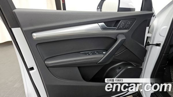 Audi Q5 2020, фото 14