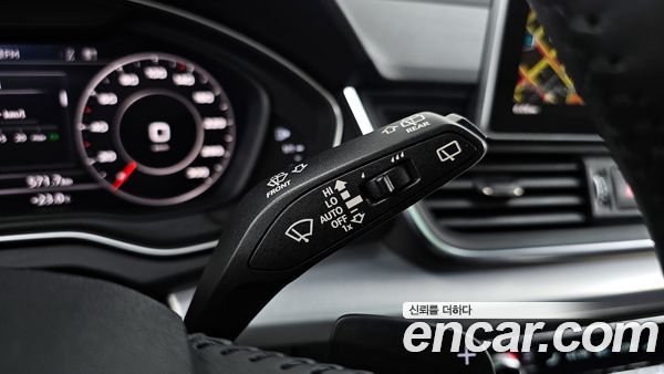 Audi Q5 2020, фото 29