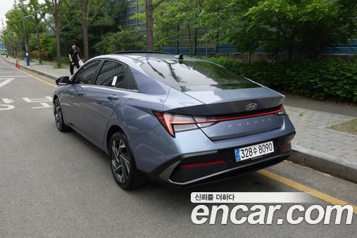 Hyundai Elantra 2024, фото 5