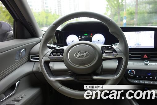Hyundai Elantra 2024, фото 12