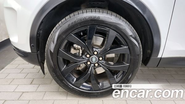 Land Rover Discovery Sport 2021, фото 5