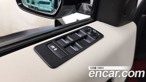 Land Rover Discovery Sport 2021, фото 29