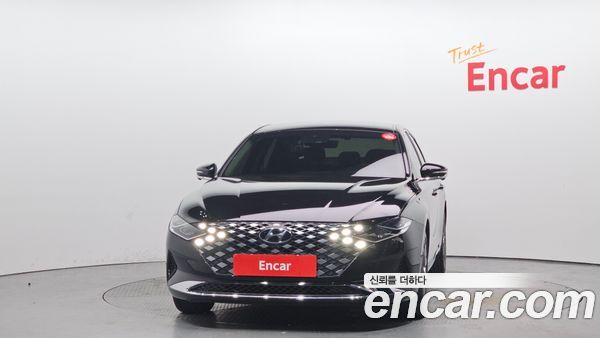 Hyundai Grandeur 2022, фото 3