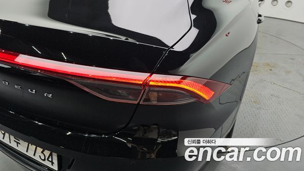 Hyundai Grandeur 2022, фото 9