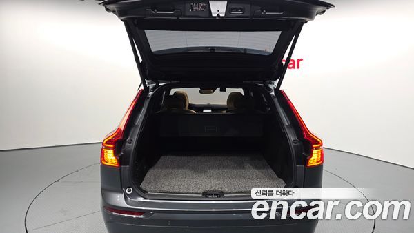 Volvo XC60 2020, фото 26