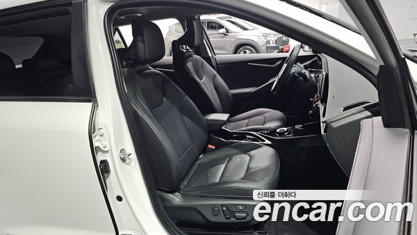 Kia Niro 2024, фото 10