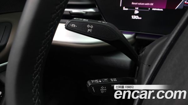 Audi Q5 2025, фото 29