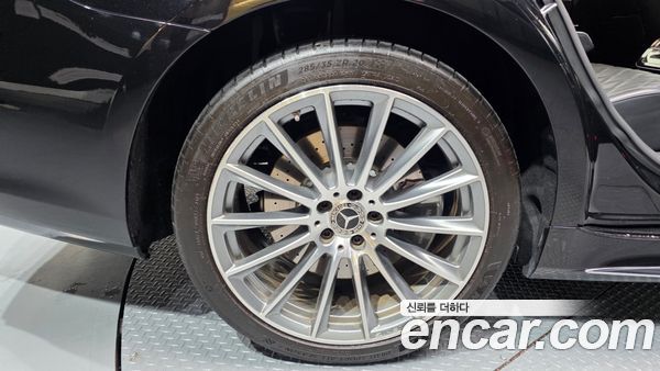 Mercedes-Benz S-Class 2021, фото 4