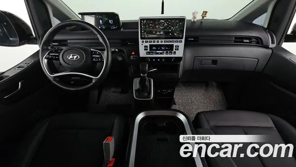 Hyundai Staria 2024, фото 10