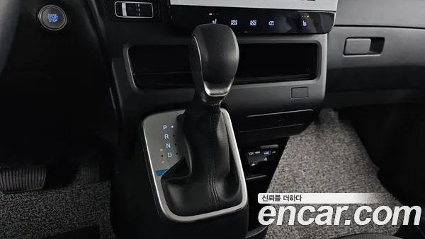 Hyundai Staria 2024, фото 12