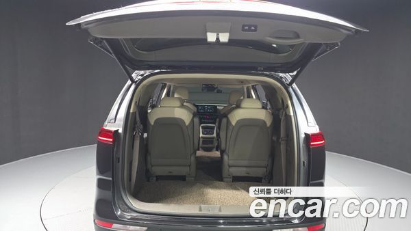 Kia Carnival 2023, фото 26