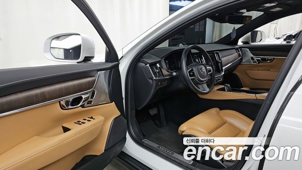 Volvo V90 2021, фото 13