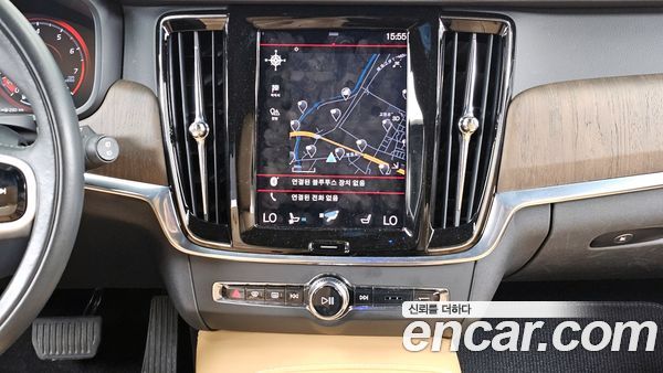 Volvo V90 2021, фото 20