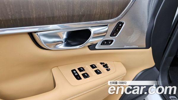 Volvo V90 2021, фото 31