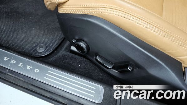 Volvo V90 2021, фото 32