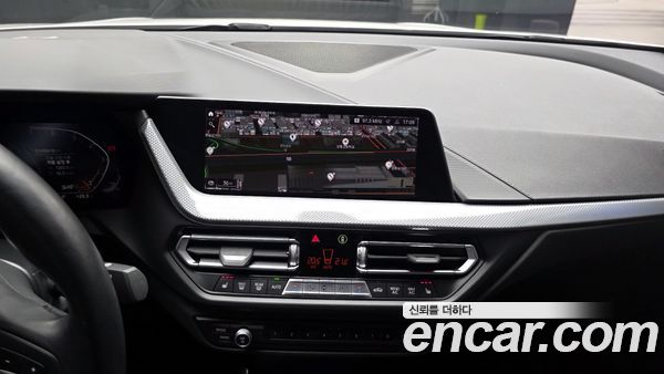 BMW 2 Series 2023, фото 20
