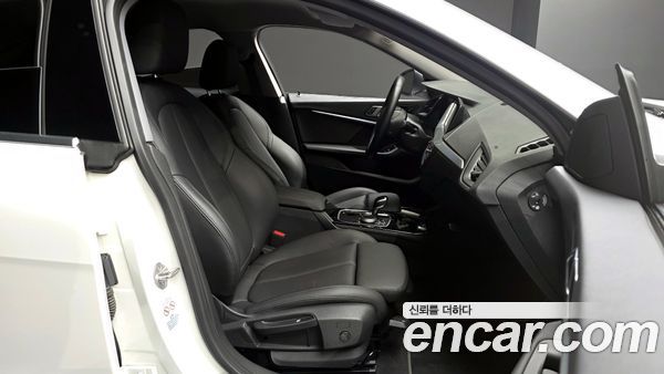 BMW 2 Series 2023, фото 16