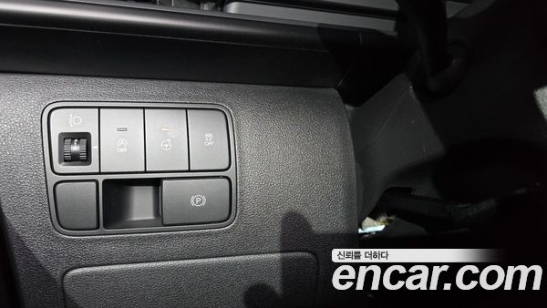 Hyundai Staria 2025, фото 23