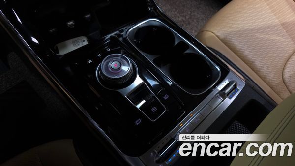 Kia Carnival 2023, фото 9