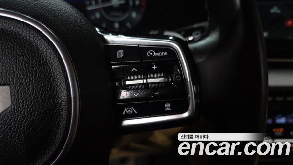 Kia Carnival 2023, фото 17
