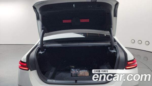BMW 5 Series 2024, фото 27