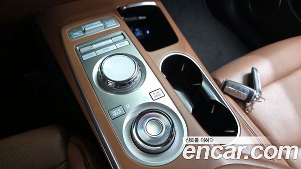 Genesis GV70 2022, фото 12