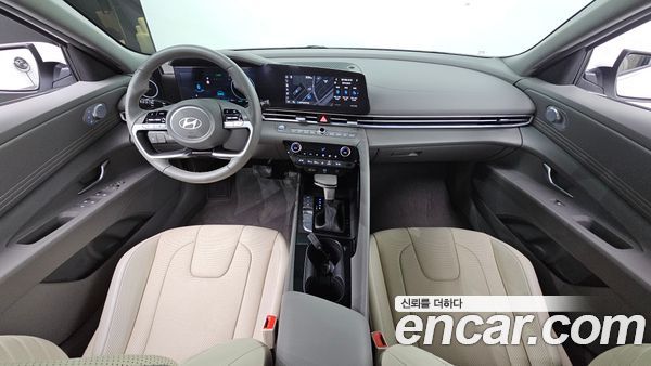 Hyundai Elantra 2024, фото 7