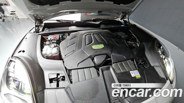 Porsche Cayenne 2023, фото 6