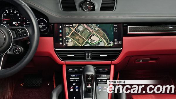 Porsche Cayenne 2023, фото 21