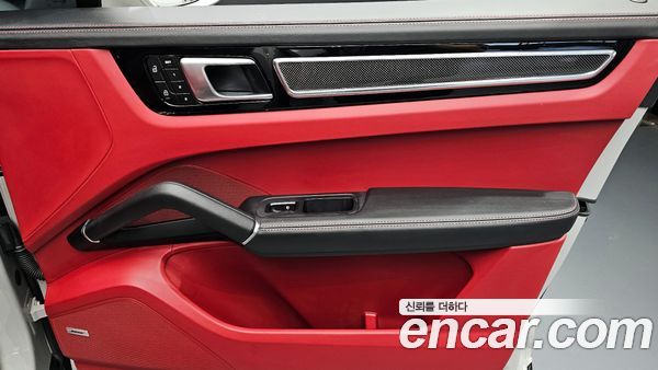 Porsche Cayenne 2023, фото 14