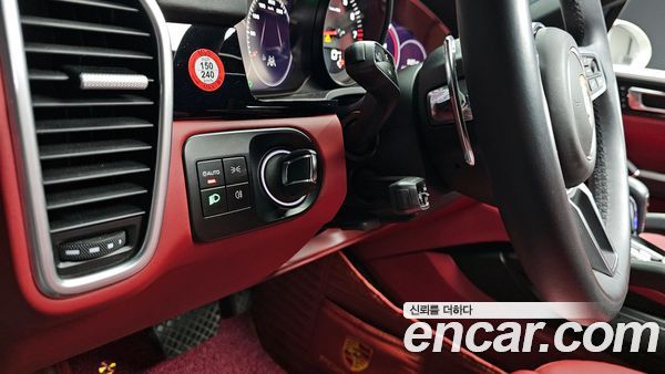Porsche Cayenne 2023, фото 29