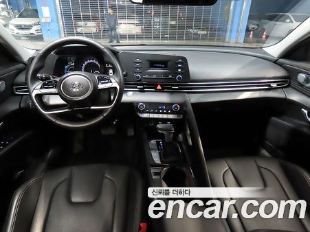 Hyundai Elantra 2021, фото 5