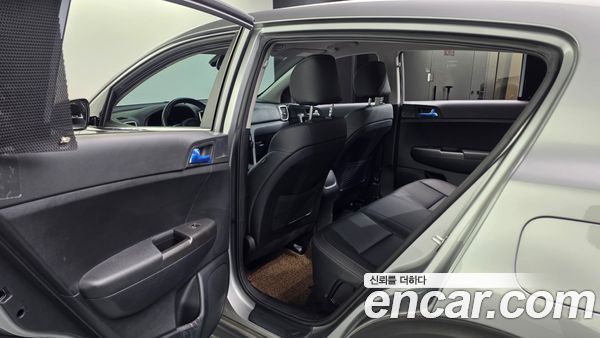 Kia Sportage 2021, фото 16