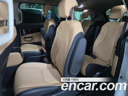 Kia Carnival 2023, фото 6