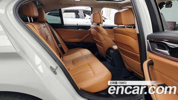 BMW 5 Series 2022, фото 18