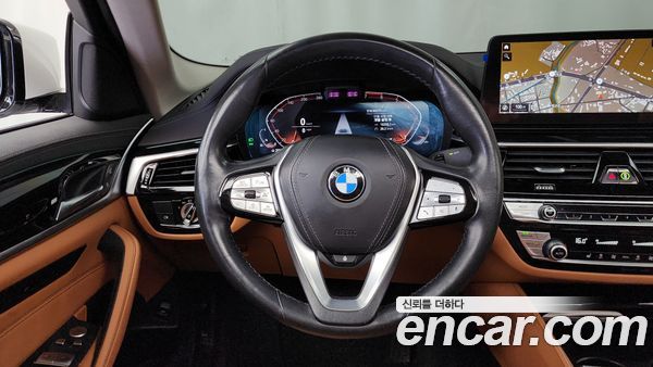BMW 5 Series 2022, фото 19