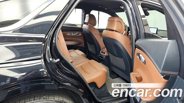 Genesis GV70 2021, фото 12