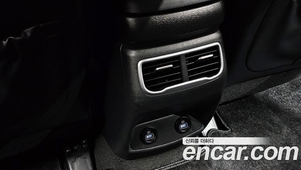 Hyundai Santa Fe 2023, фото 28
